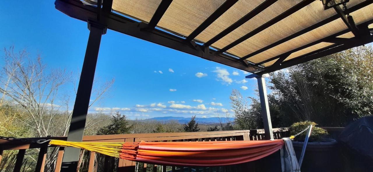Private Pet Friendly Near Exotic Deer Farm Close To Pigeon Forge, Gatlinburg Tn *